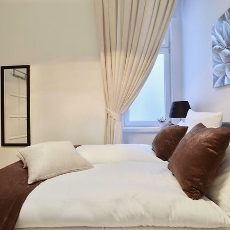 Luxury Apartment By Hi5 - Havas Street Budapest Kültér fotó