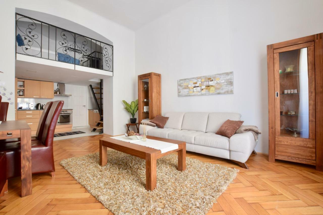 Luxury Apartment By Hi5 - Havas Street Budapest Kültér fotó